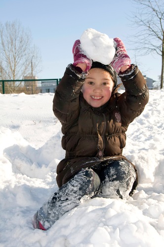 kid_in_snow